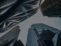  <div style="text-align: center;">促进中小企业出海发展</div> 